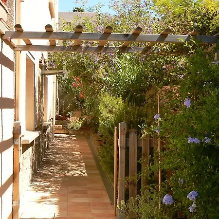 Oda ve Kahvaltı L' Escale Tranquille Sète